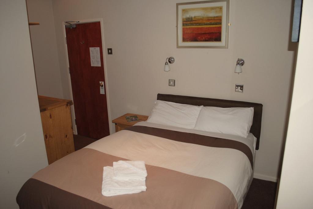 Eaton Hotel Chester Quarto foto